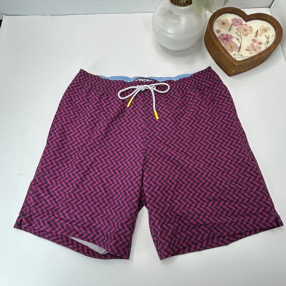 KanCan Denim Cuffed Distressed Shorts Size 30 Women Pockets Mid Rise
